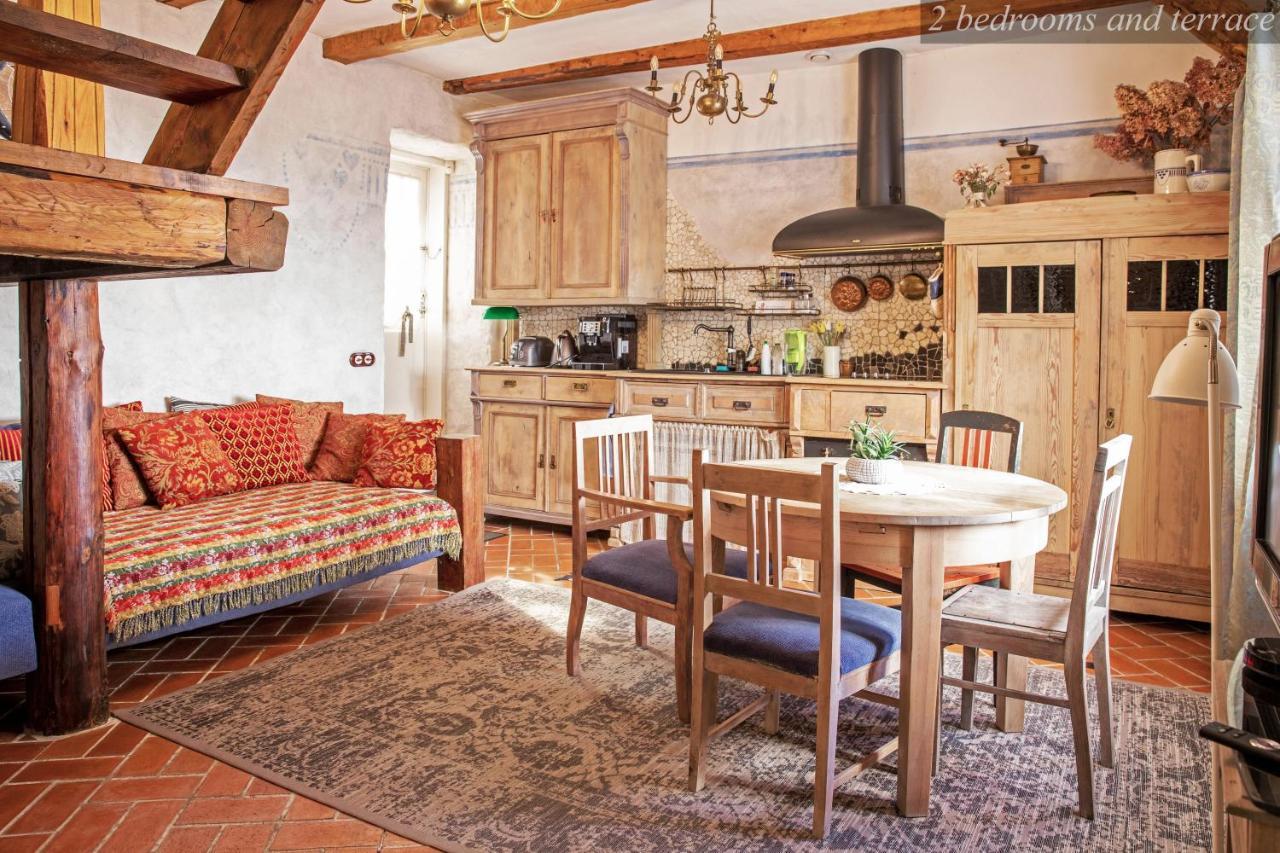 Old Town Fairytale, 2 Bedrooms And Terrace, Tartu Home Exterior foto
